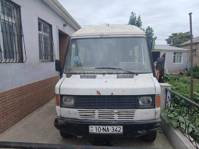 Mercedes  1991, 400,000 km - 2.0 l - Sumqayıt