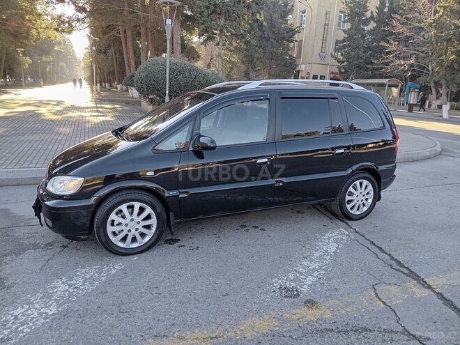 Opel Zafira 2004, 286,000 km - 2.2 l - Sumqayıt
