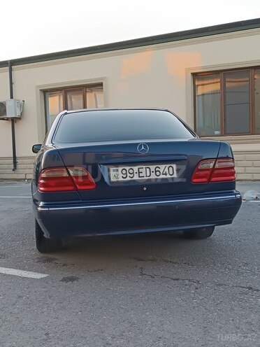 Mercedes E 200 2000, 365,000 km - 2.0 l - Bakı