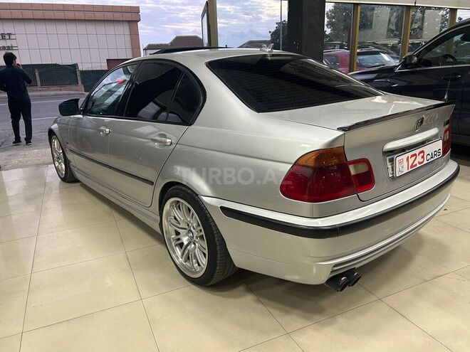 BMW 325-9