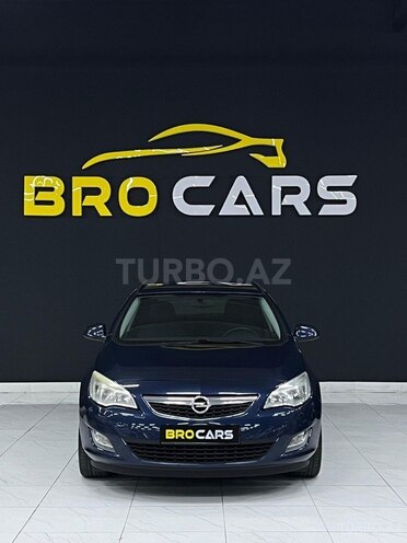 Opel Astra 2012, 251,211 km - 1.4 l - Bakı