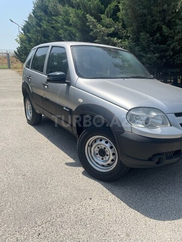 Chevrolet Niva 2011, 247,000 km - 1.7 л - Bakı