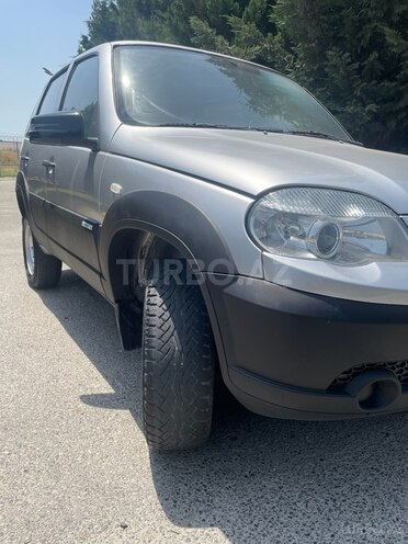 Chevrolet Niva 2011, 247,000 km - 1.7 л - Bakı