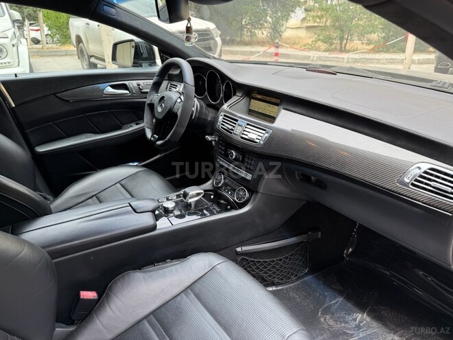 Mercedes CLS 63 AMG 2011, 174,000 km - 5.5 л - Bakı