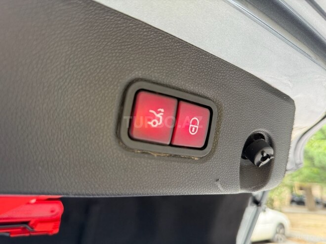 Mercedes CLS 63 AMG 2011, 174,000 km - 5.5 л - Bakı