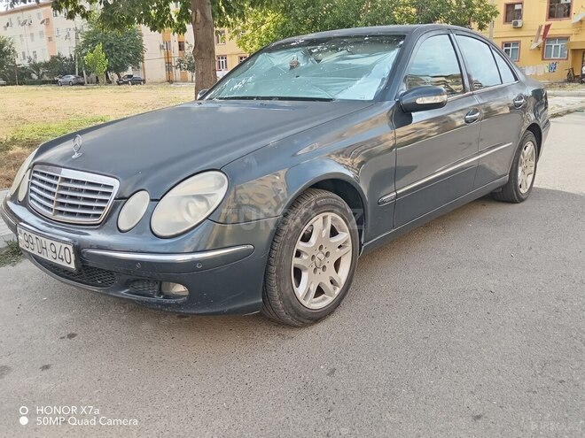 Mercedes E 220 d 2002, 425,000 km - 2.2 l - Masallı