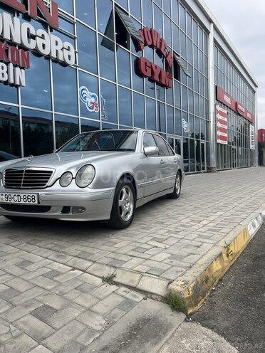 Mercedes E 270 2000, 315,000 km - 2.7 l - Sumqayıt