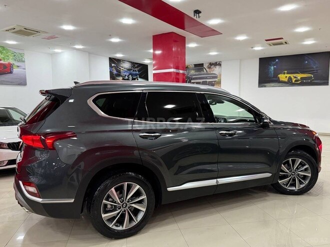 Hyundai Santa Fe-14