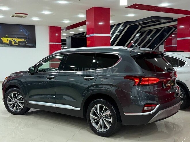 Hyundai Santa Fe-4
