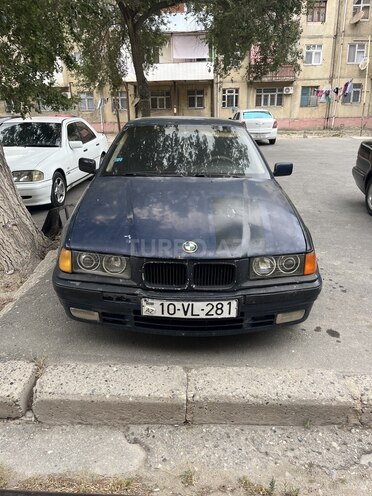 BMW 318 1991, 222,222 km - 1.8 l - Sumqayıt
