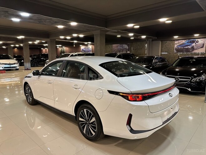 Changan Qiyuan A05 2024, 0 km - 1.5 l - Biləsuvar