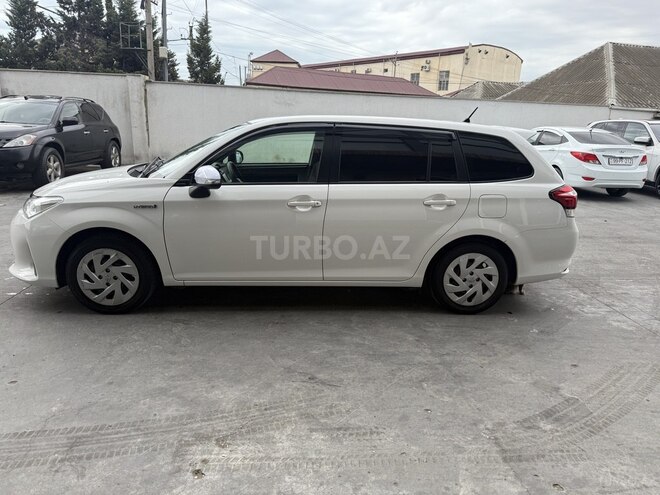 Toyota Corolla Fielder 2018, 110,000 km - 1.5 л - Bakı
