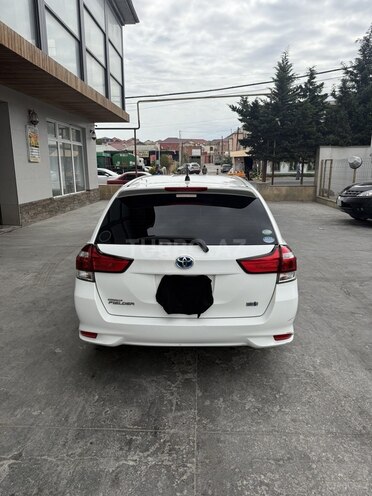 Toyota Corolla Fielder 2018, 110,000 km - 1.5 л - Bakı