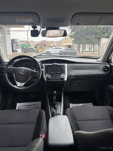 Toyota Corolla Fielder 2018, 110,000 km - 1.5 л - Bakı
