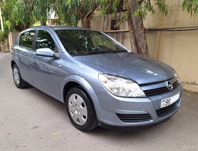 Opel Astra 2005, 298,000 km - 1.4 л - Bakı