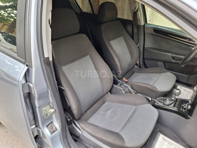 Opel Astra 2005, 298,000 km - 1.4 л - Bakı
