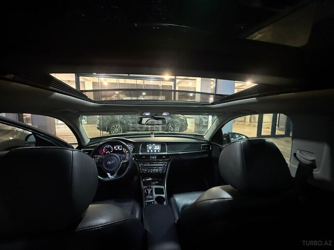 Kia Optima-11