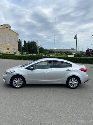 Kia Cerato-6