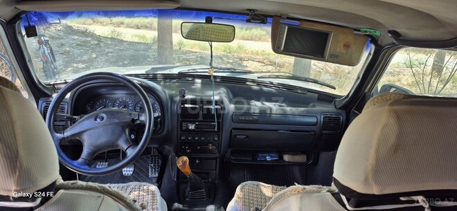 GAZ 31105 2006, 131,143 km - 2.3 l - Salyan