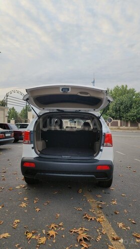 Kia Sorento 2011, 228,500 km - 2.4 l - Göyçay