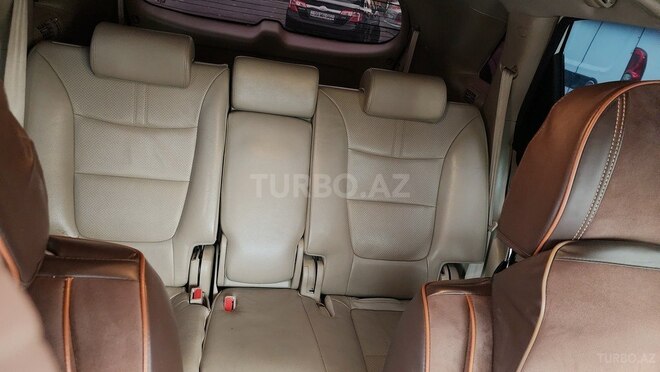 Kia Sorento 2011, 228,500 km - 2.4 l - Göyçay