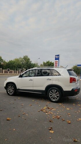 Kia Sorento 2011, 228,500 km - 2.4 l - Göyçay