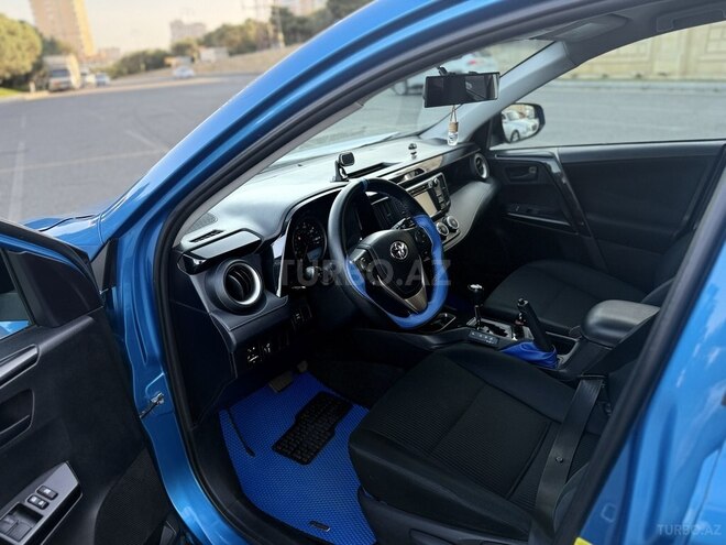 Toyota RAV4 2016, 176,380 km - 2.5 l - Bakı