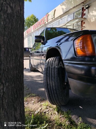 Mercedes 190 1992, 336,000 km - 1.8 л - Qəbələ