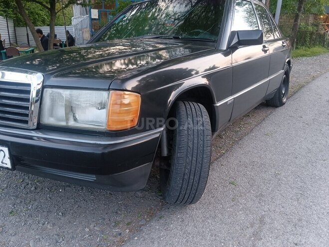 Mercedes 190 1992, 336,000 km - 1.8 л - Qəbələ