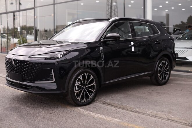 Changan CS 55 Plus 2025, 0 km - 1.5 l - Bakı
