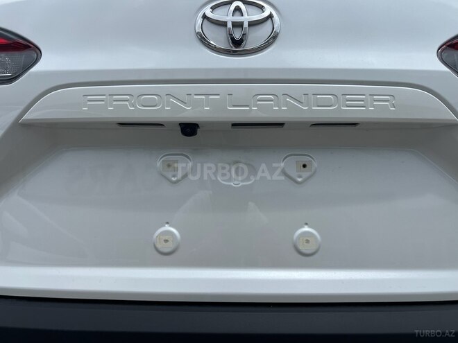 Toyota Frontlander-8