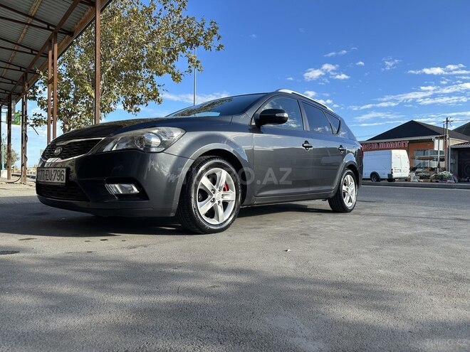Kia  2011, 279,000 km - 1.6 l - Bakı