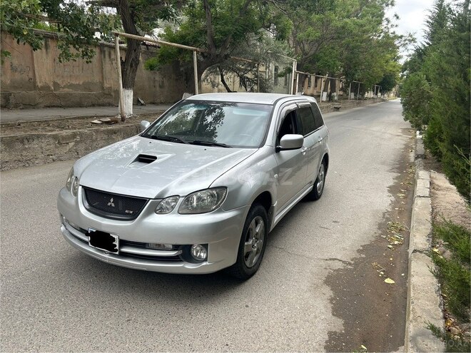 Mitsubishi Airtrek 2002, 178,000 km - 2.0 л - Bakı