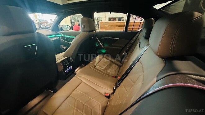 BMW 520-19