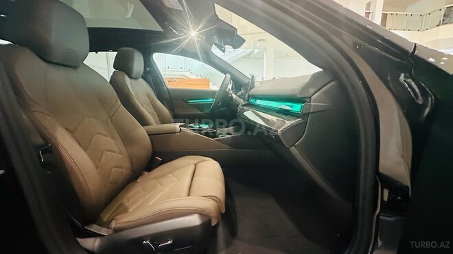 BMW 520-15