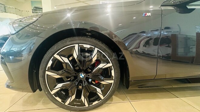 BMW 520-11