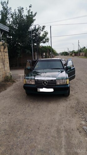 Mercedes 190 1991, 296,854 km - 2.0 л - Mingəçevir