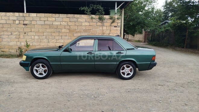 Mercedes 190 1991, 296,854 km - 2.0 л - Mingəçevir