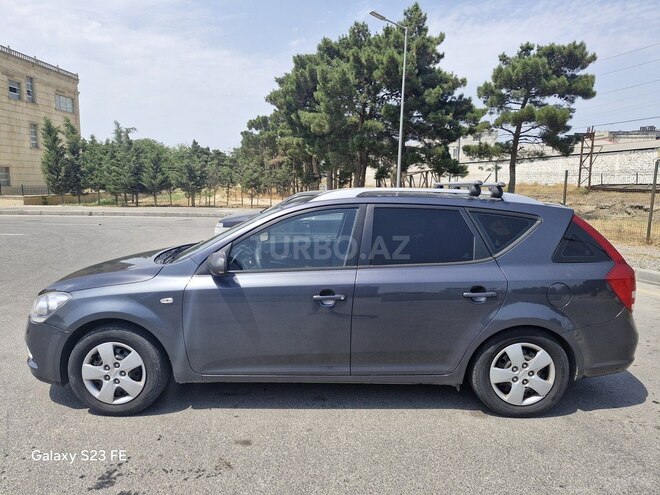 Kia  2009, 208,000 km - 1.4 l - Bakı