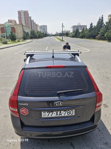 Kia  2009, 208,000 km - 1.4 l - Bakı