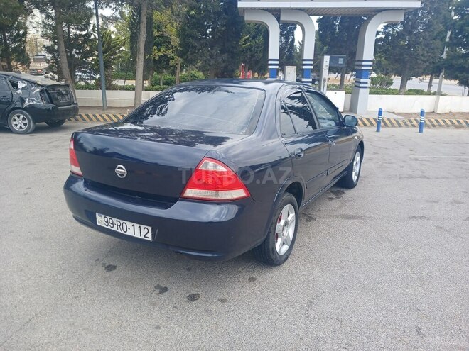 Nissan Sunny-2