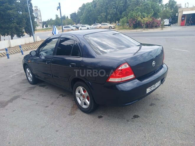 Nissan Sunny-5
