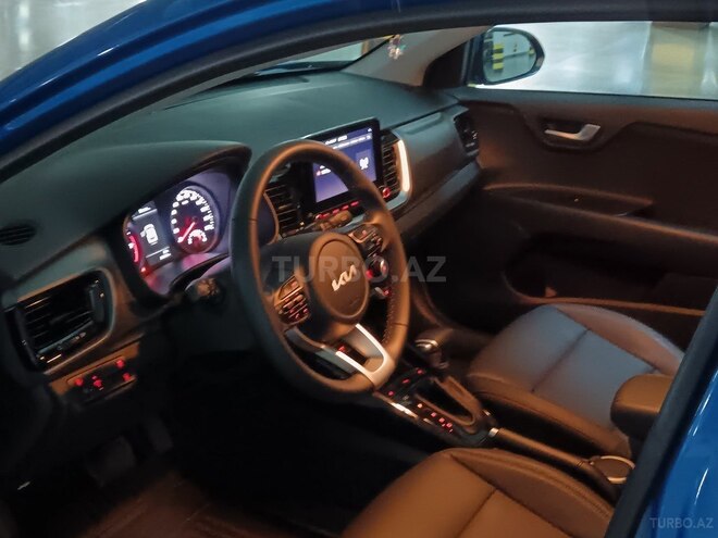 Kia Stonic-11