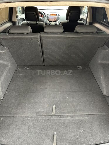 Kia  2008, 212,000 km - 1.6 l - Bakı