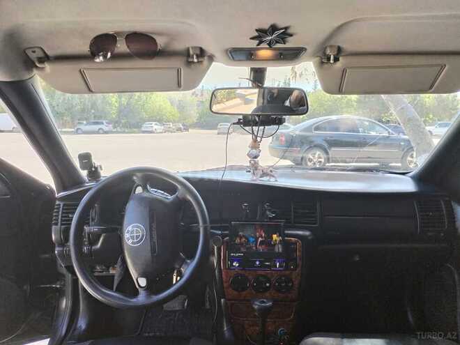 Opel Vectra 1996, 150,000 km - 1.8 l - Qax