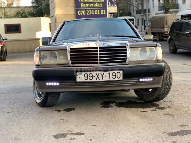 Mercedes 190 1990, 293,698 km - 2.3 л - Bakı