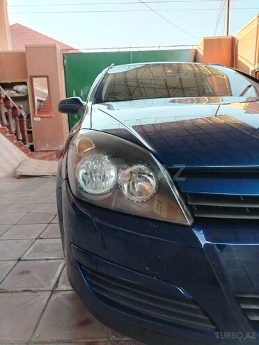 Opel Astra 2005, 250,000 km - 1.4 l - Şəmkir