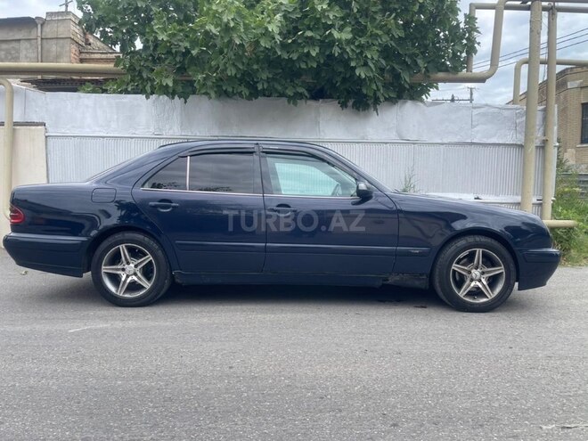 Mercedes E 220 d 1999, 679,000 km - 2.2 л - Bakı