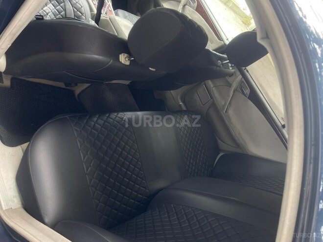 Mercedes E 220 d 1999, 679,000 km - 2.2 л - Bakı