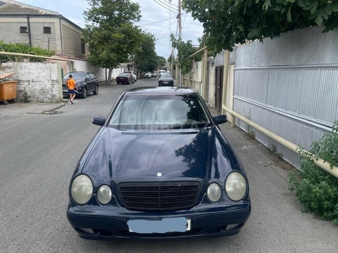 Mercedes E 220 d 1999, 679,000 km - 2.2 л - Bakı